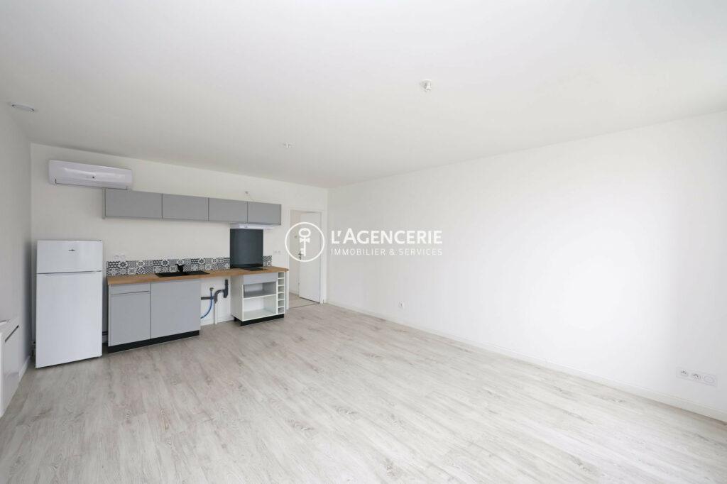 Appartement T2 entièrement rénové à neuf / Arthes