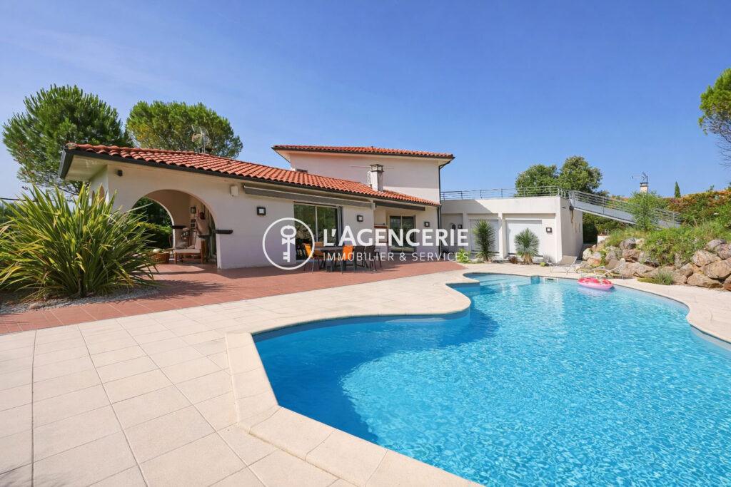 Villa méditerranéenne contemporaine