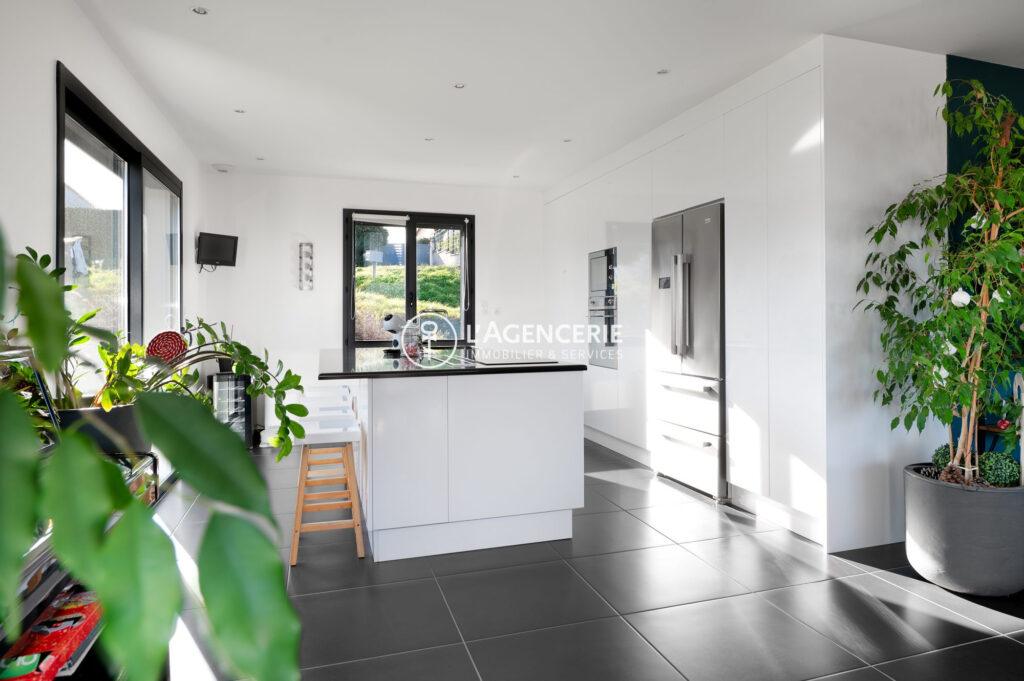 Maison contemporain à PUYGOUZON