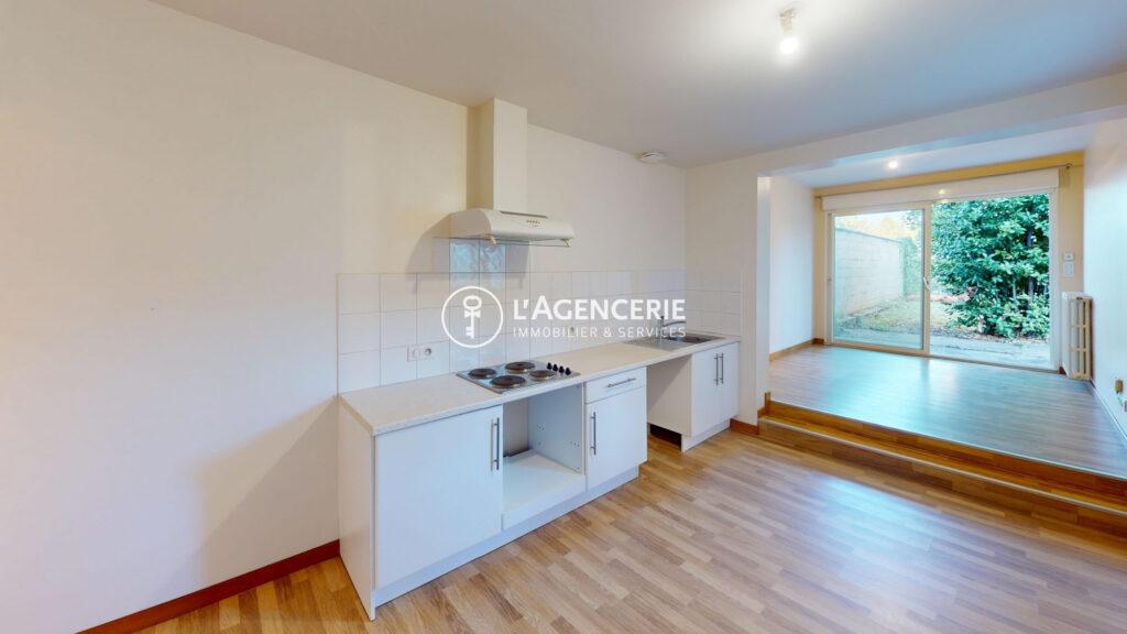 Appartement T2 LESCURE D&rsquo;ALBIGEOIS