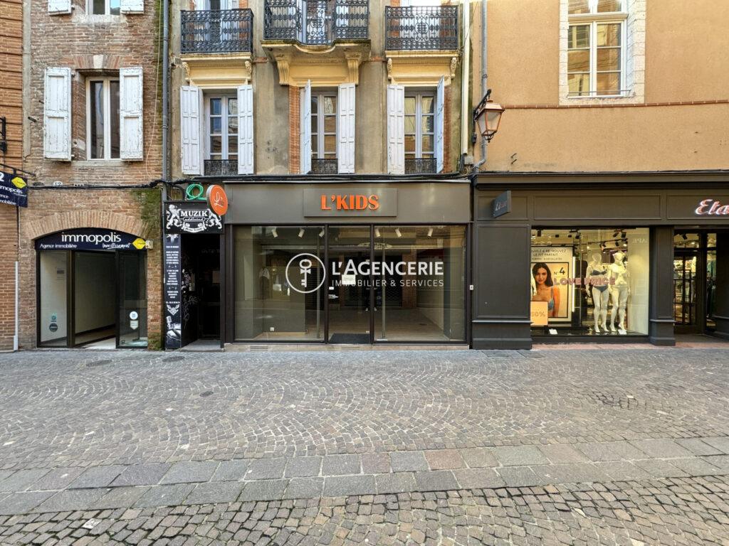 Local commercial 67 m² centre-ville