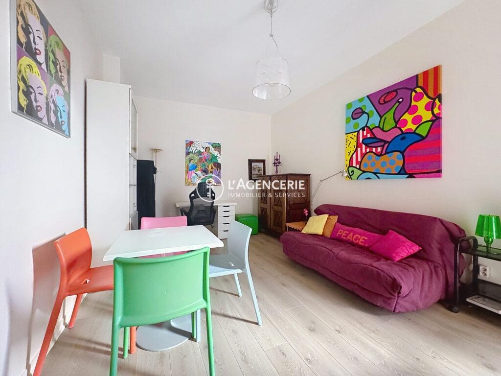 Centre-ville, studio meublé de 26m²