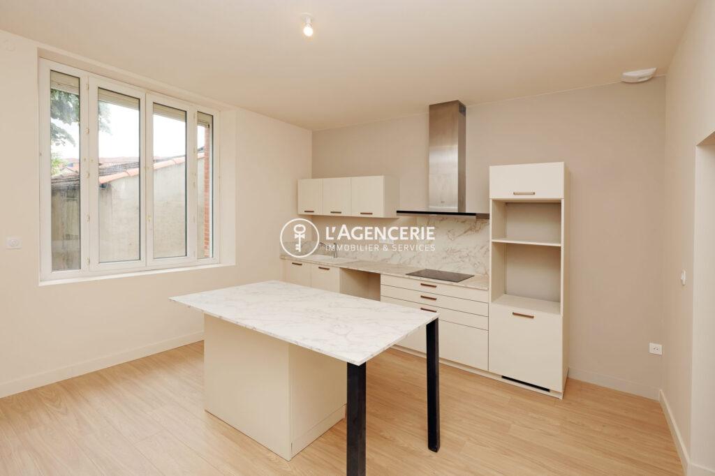 Albi, Maison de ville entièrement rénovée de 180m2