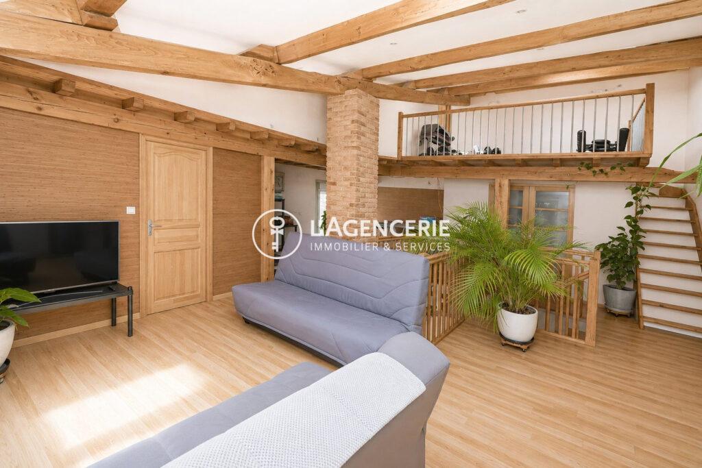 Maison LAGRAVE 3 chambres et garage