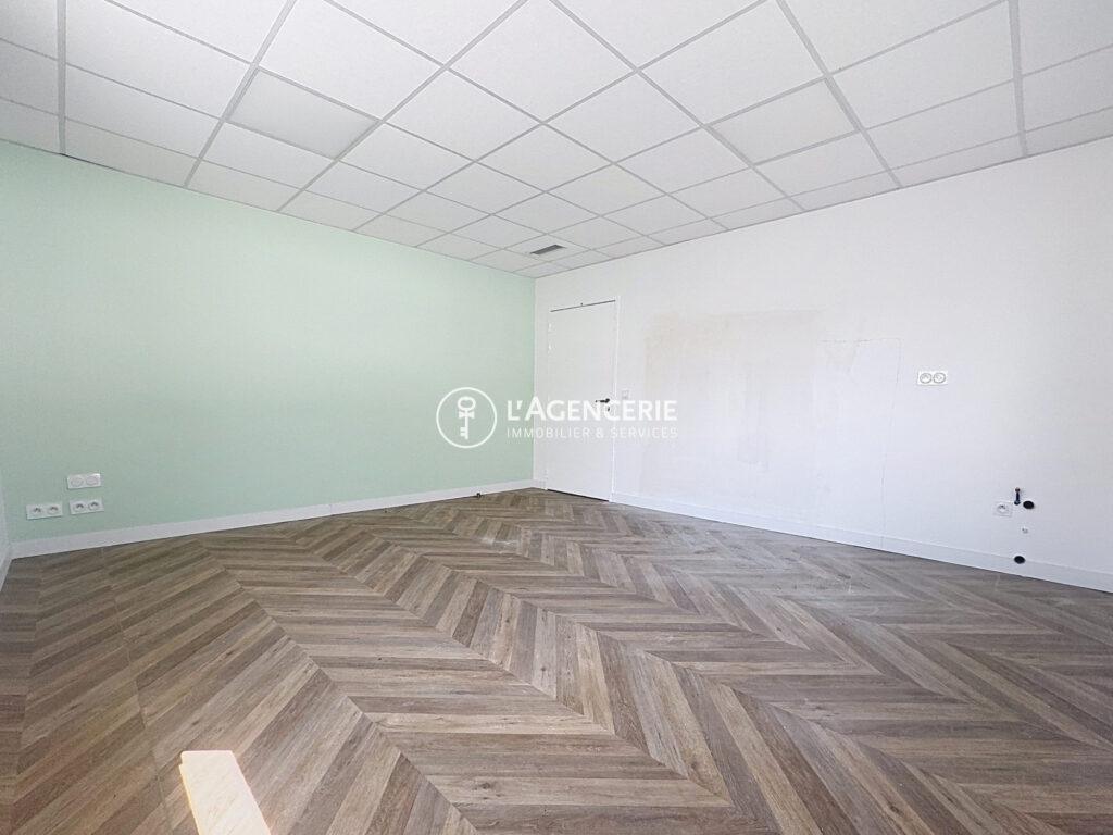 Bureaux usage médical avec parking